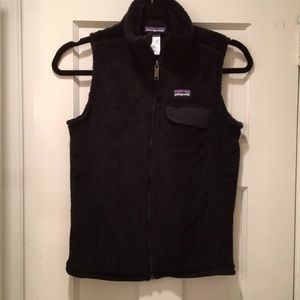 Women’s Patagonia vest. In excellent condition.